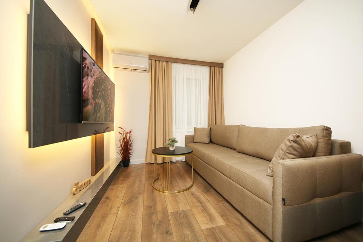 Nest Sarajevo