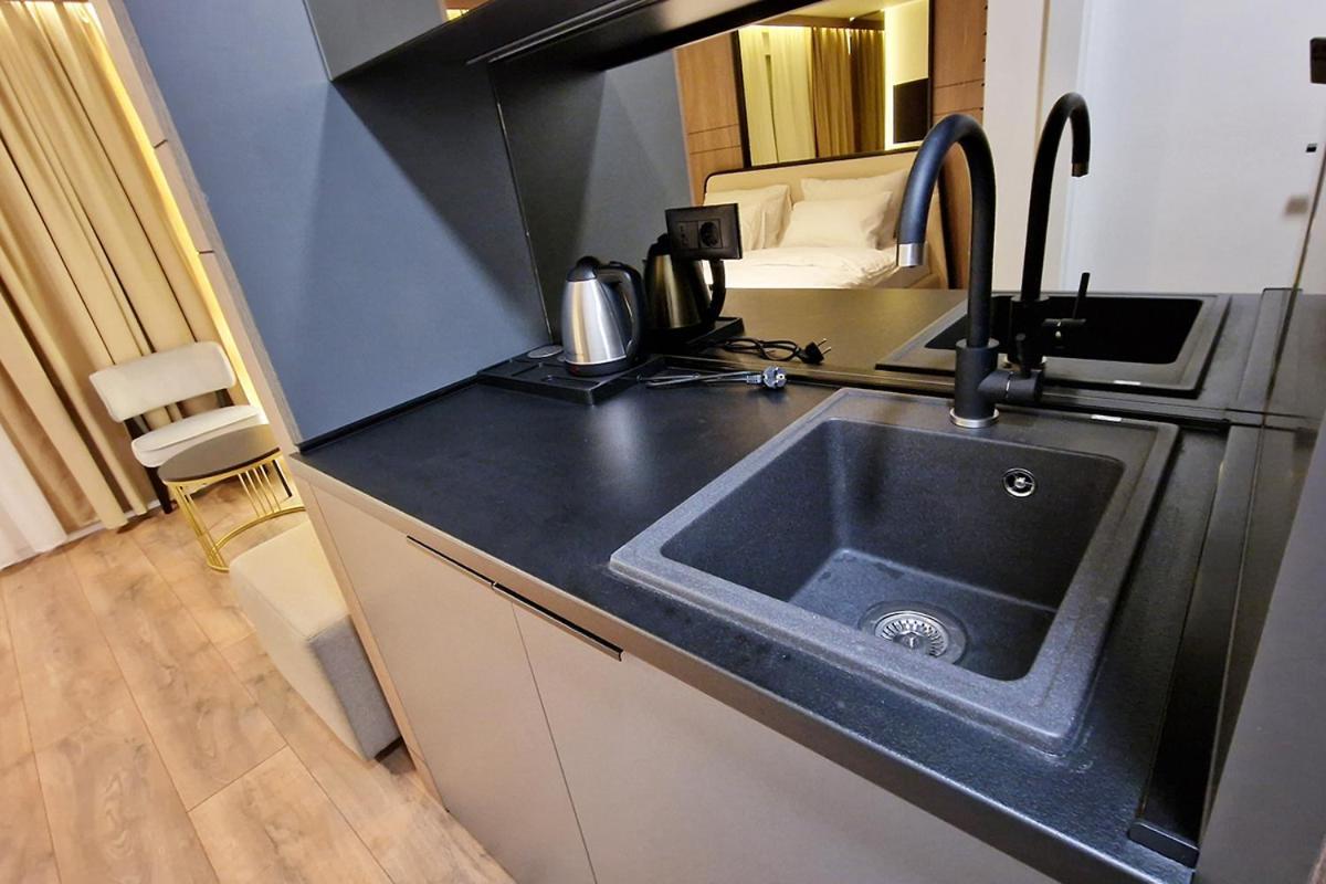 Nest Apartment *